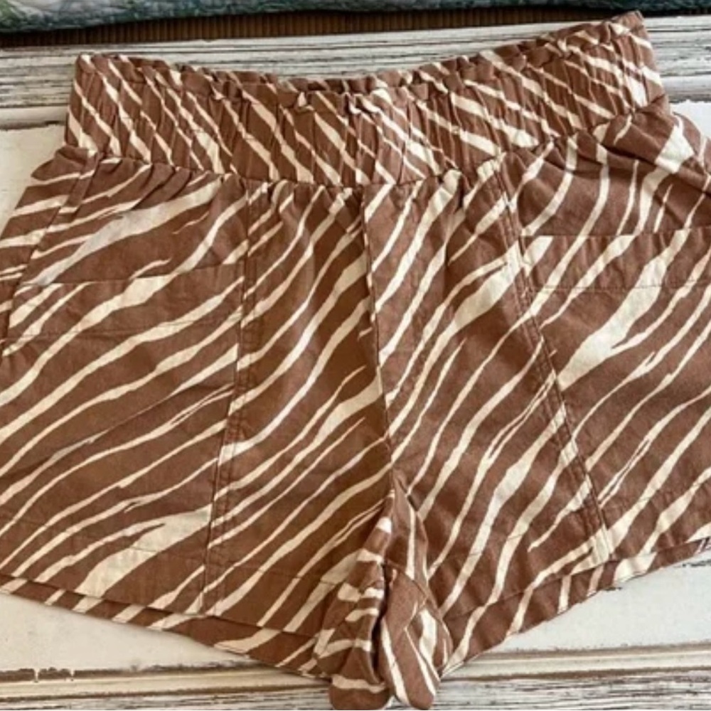a new day Brown and Cream Zebra Print Women's Shorts